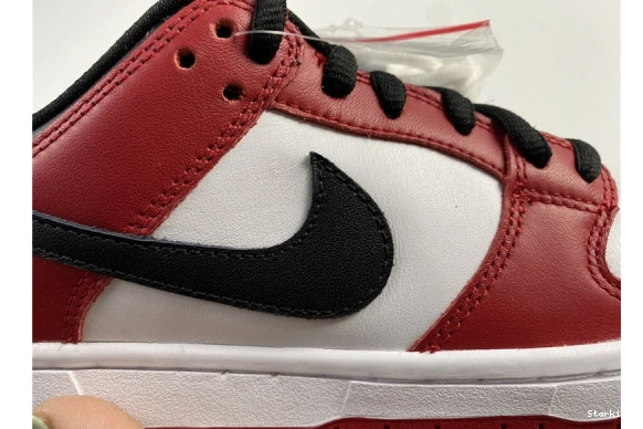 Dunk Low Nike J-Pack BQ6817-600 Chicago SB 0128